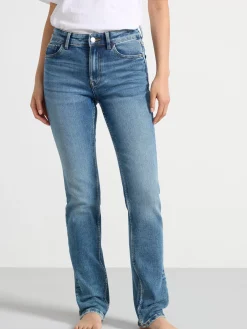 Jeans><noscript><img width=
