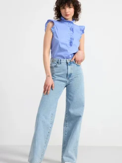 Blusar & Skjortor>Lindex Armlos Blus Med Volanger Light Blue