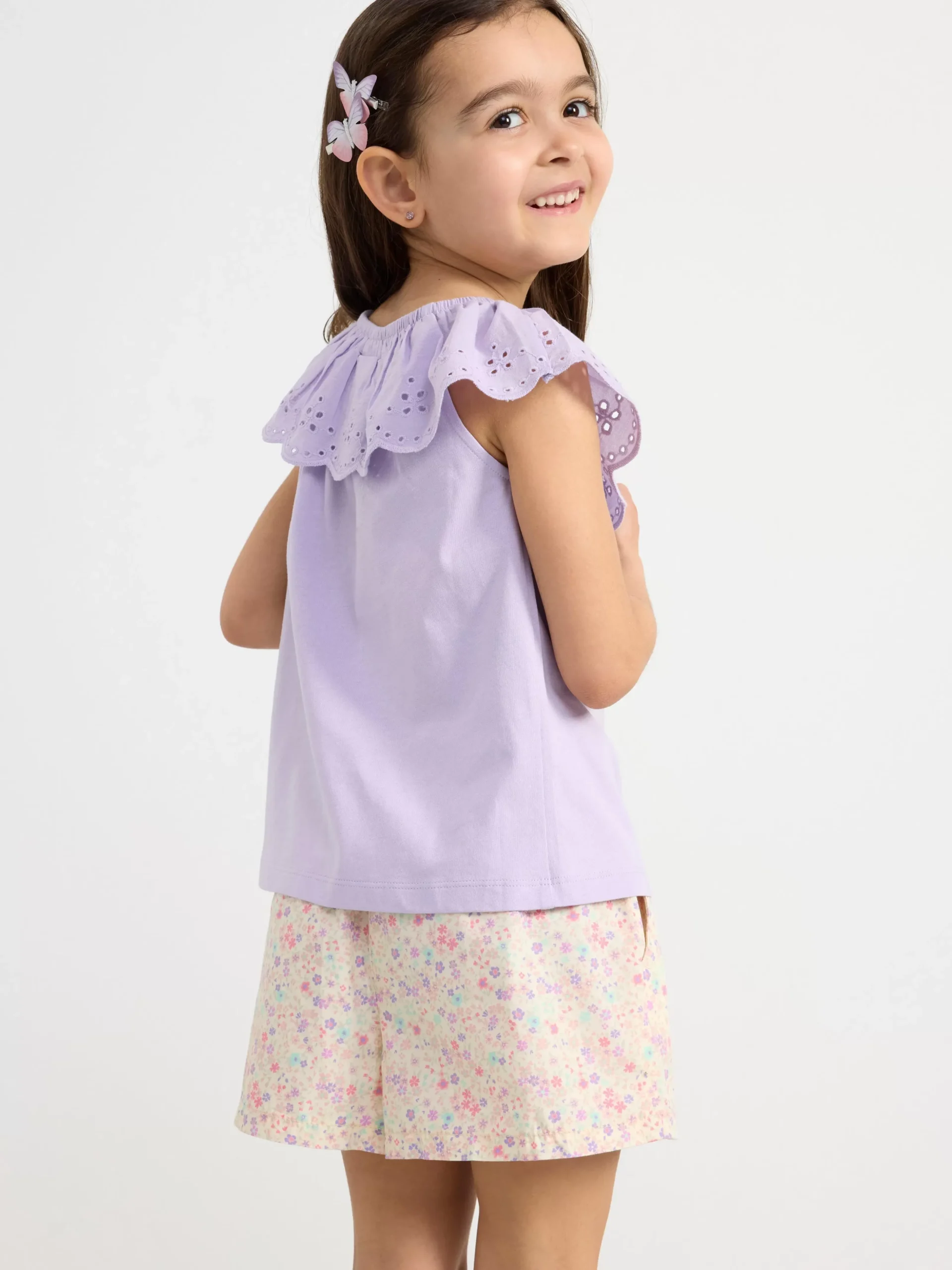 Toppar & T-Shirts>Lindex Armlos Topp Med Broderie Anglaise Light Lilac