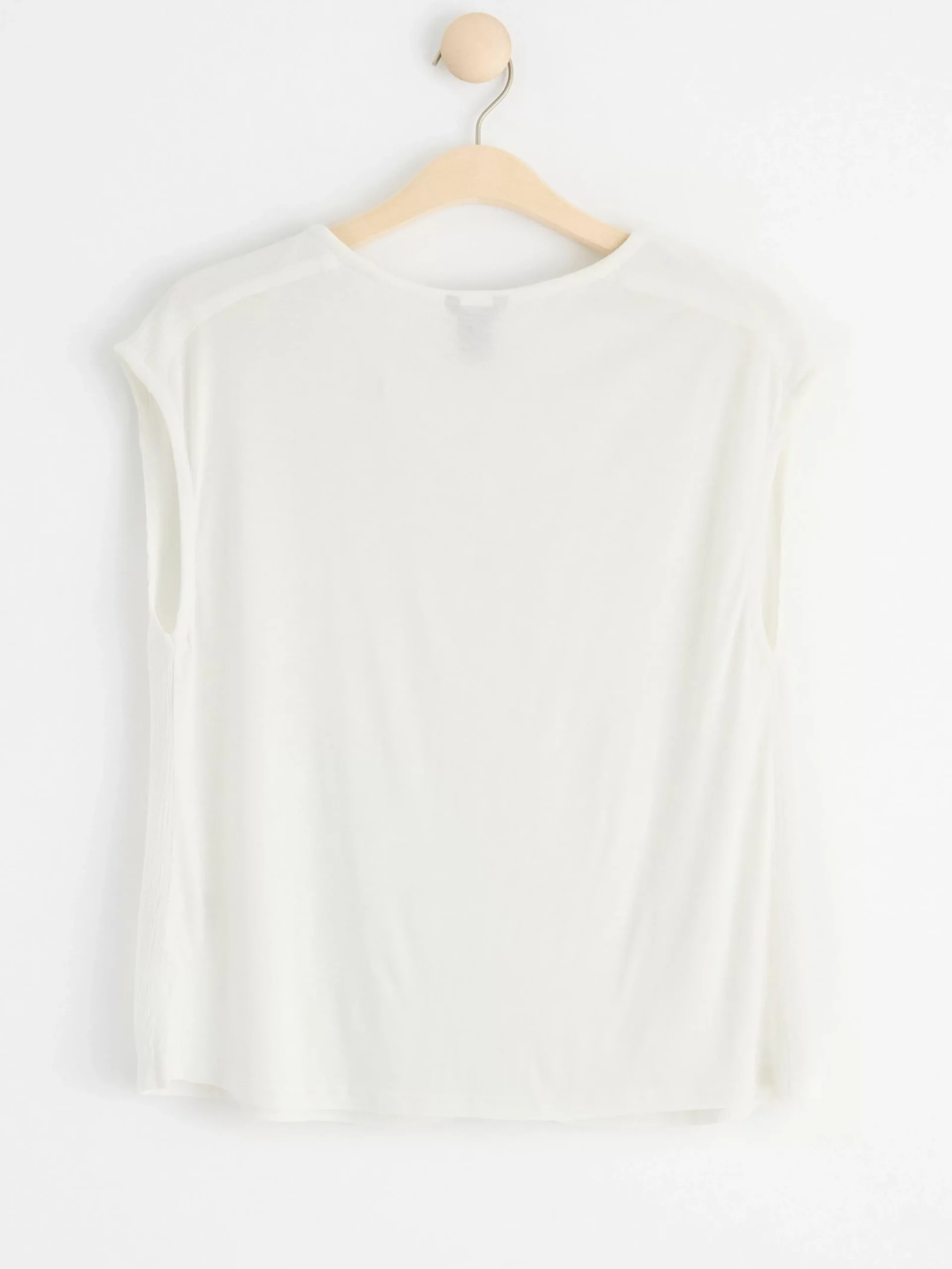 Toppar & T-Shirts>Lindex Armlos Topp Med V-Ringning Och Struktur Off White