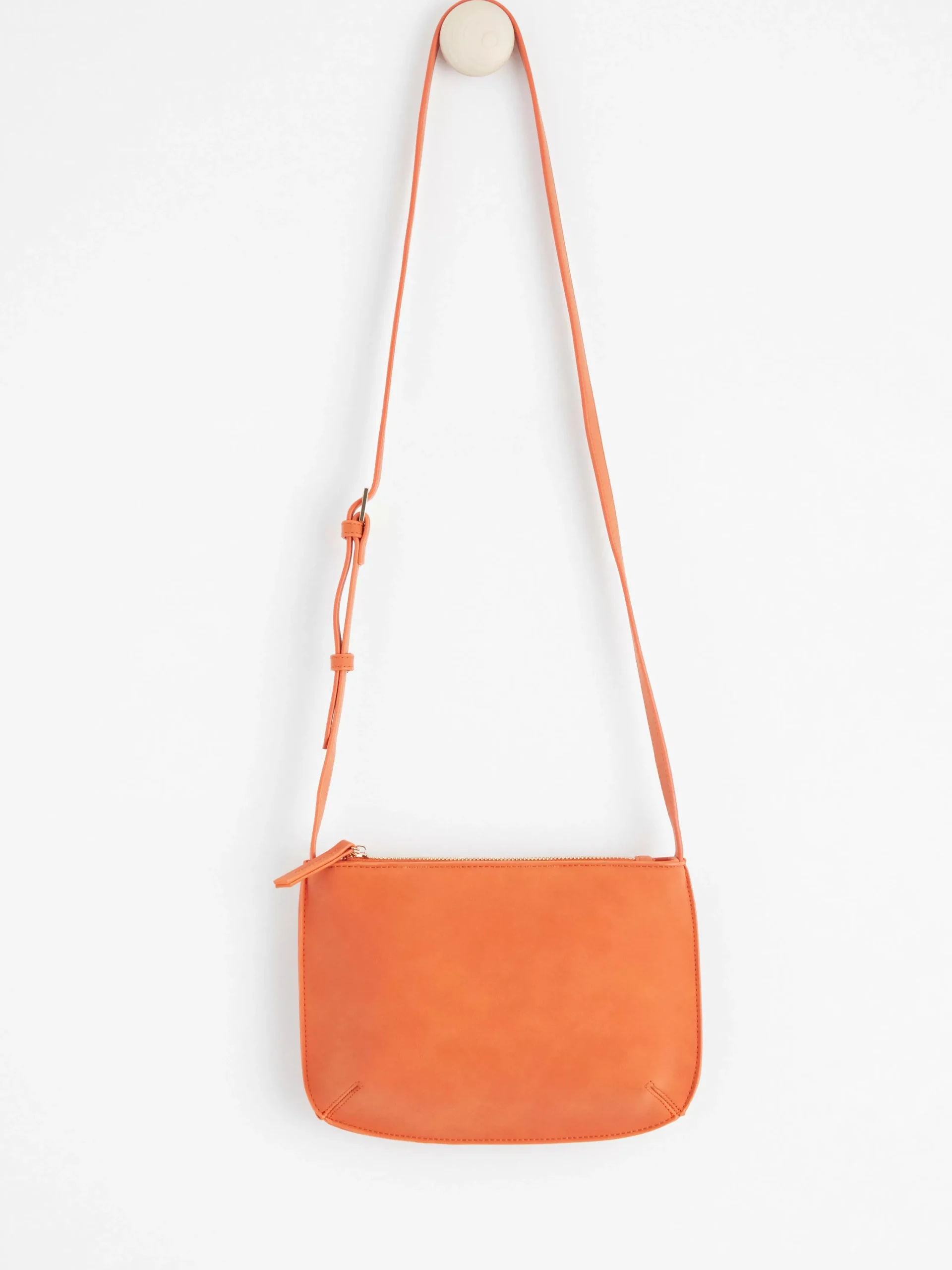 Accessoarer>Lindex Axelremsvaska Dusty Orange