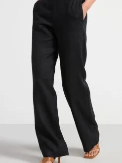 Byxor>Lindex Bella Rak Byxa I Linne Black