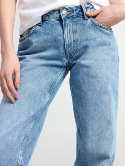 Jeans><noscript><img width=