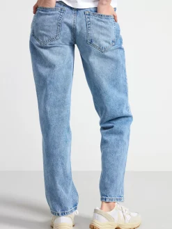 Jeans><noscript><img width=