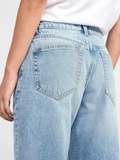 Jeans><noscript><img width=