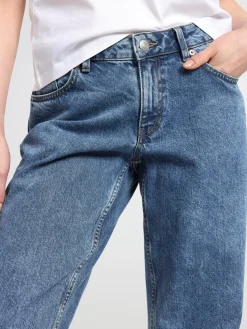Jeans><noscript><img width=