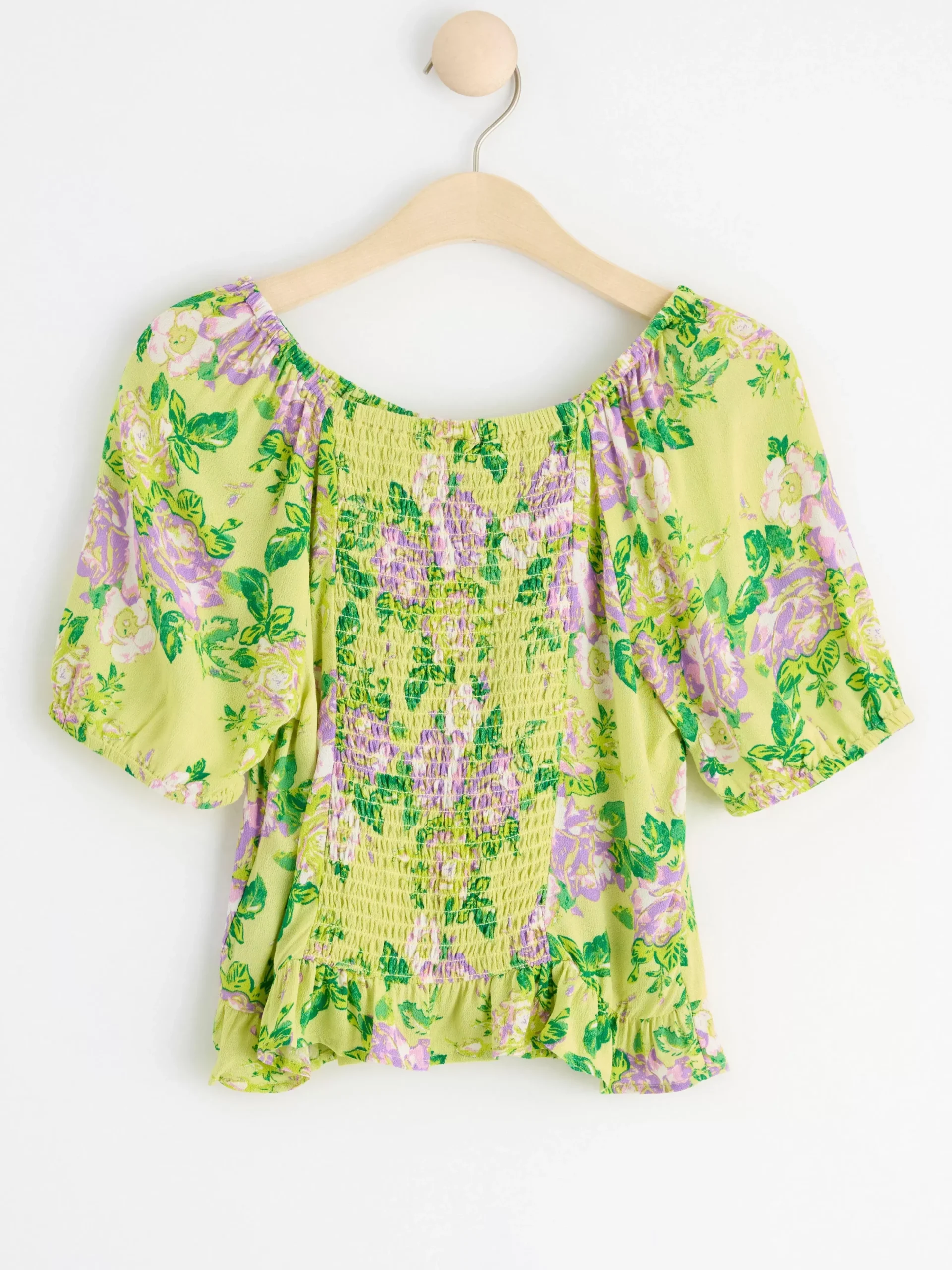 Toppar & T-Shirts>Lindex Blus Med Puffarm Light Lime