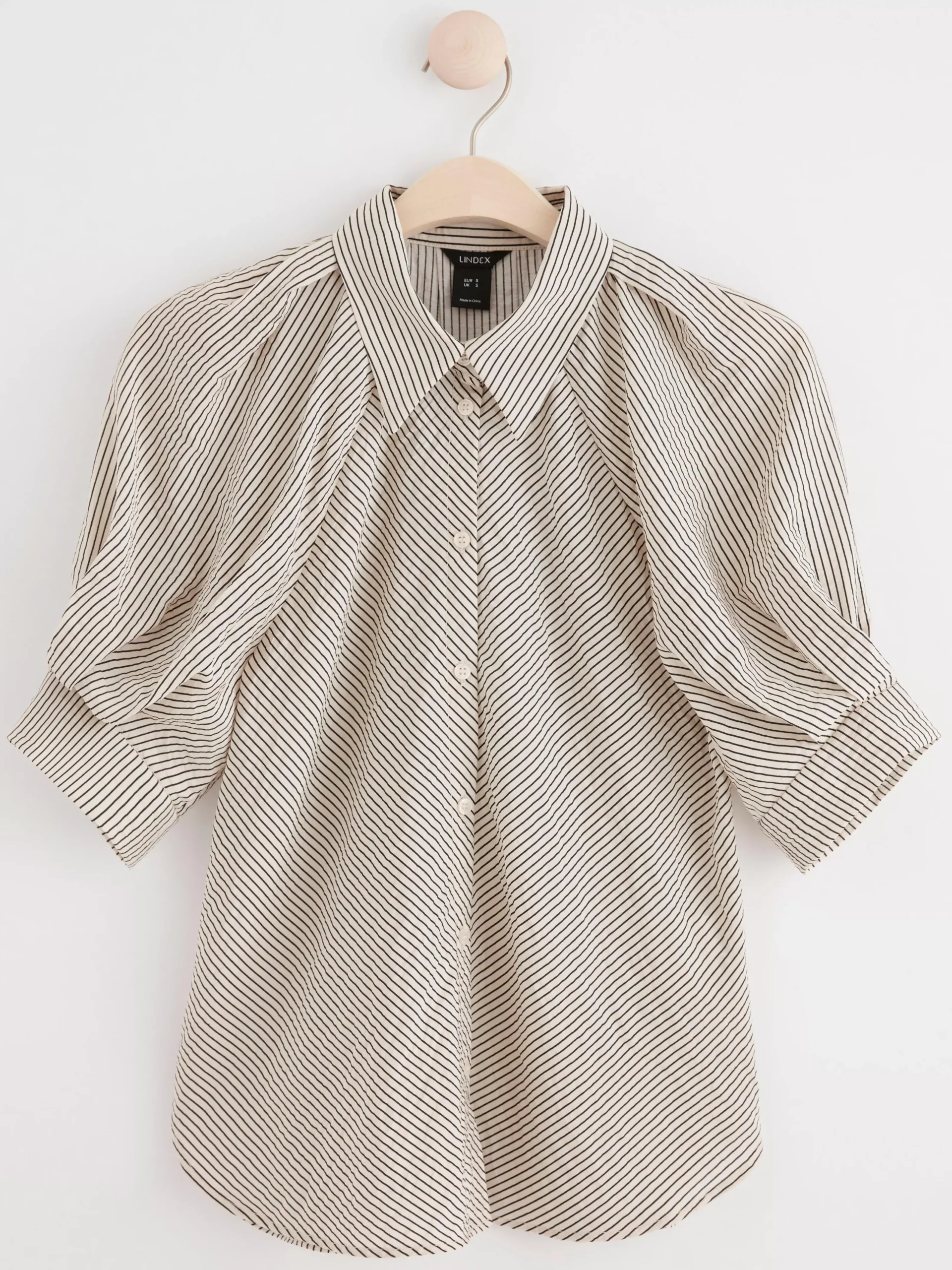 Blusar & Skjortor>Lindex Blus Med Puffarm Light Beige