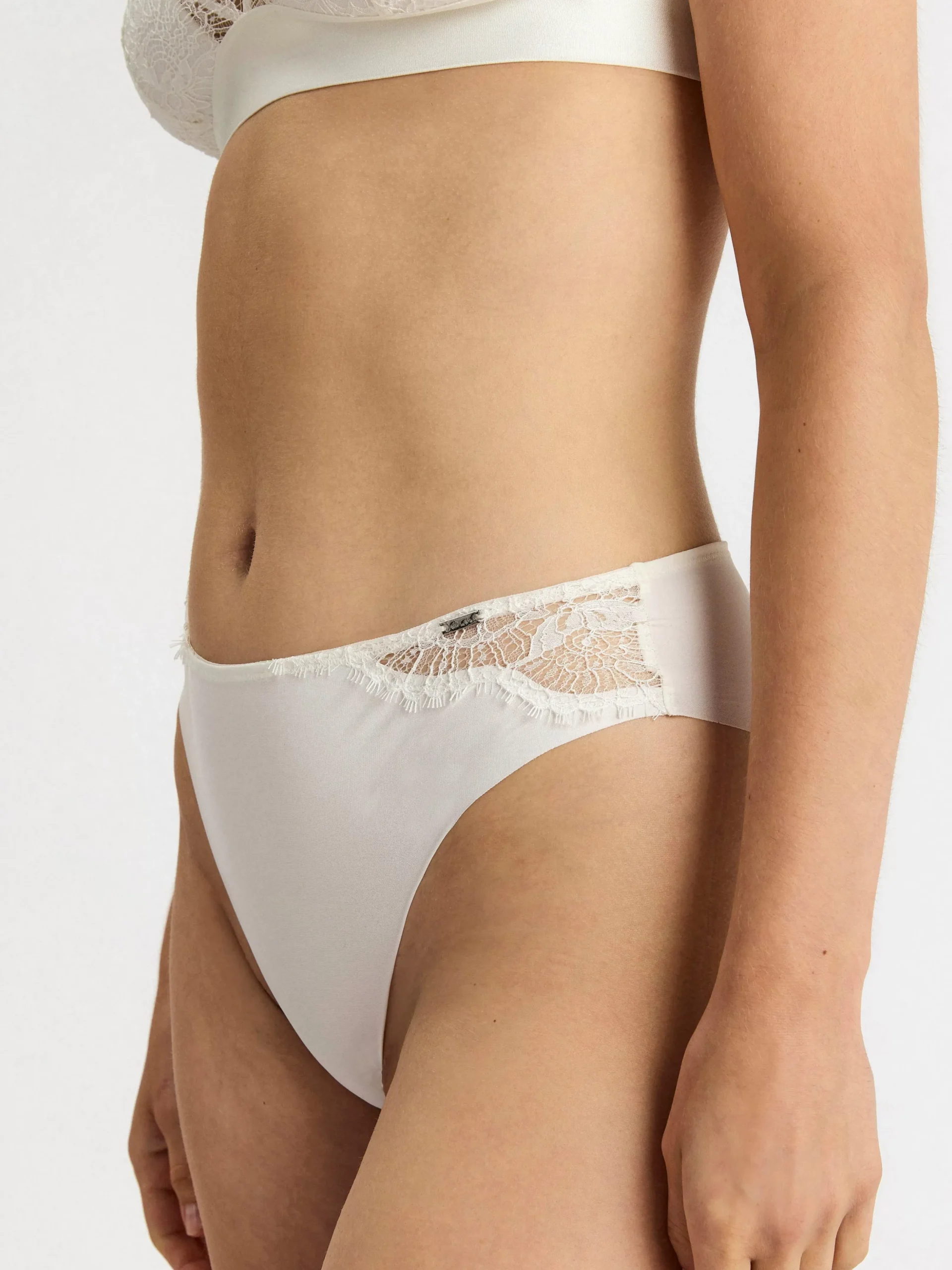 Trosor>Lindex Brazilian Low Trosa Light White