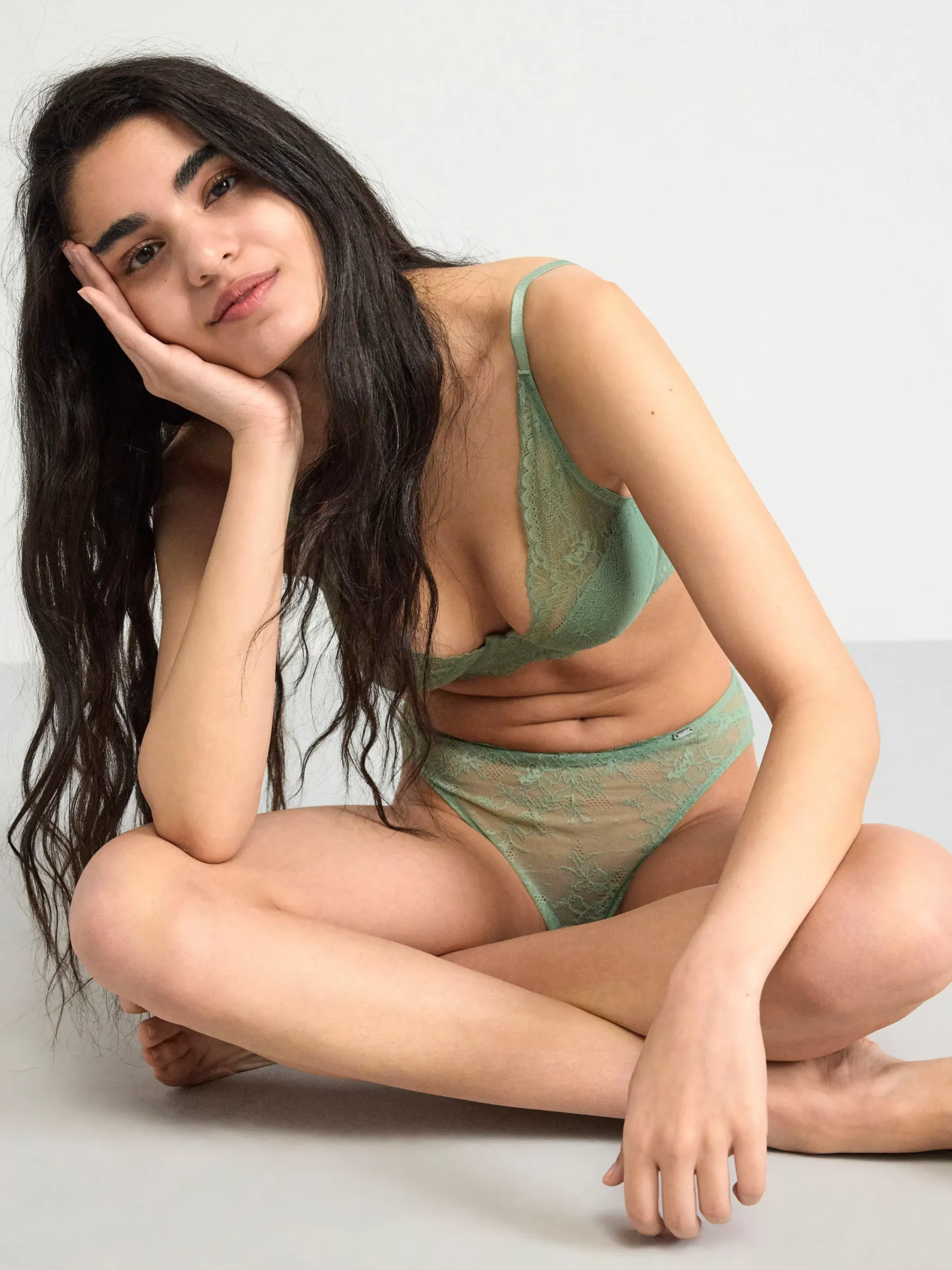 Trosor>Lindex Brazilian Trosa Midi Waist Med Spets Light Dusty Green