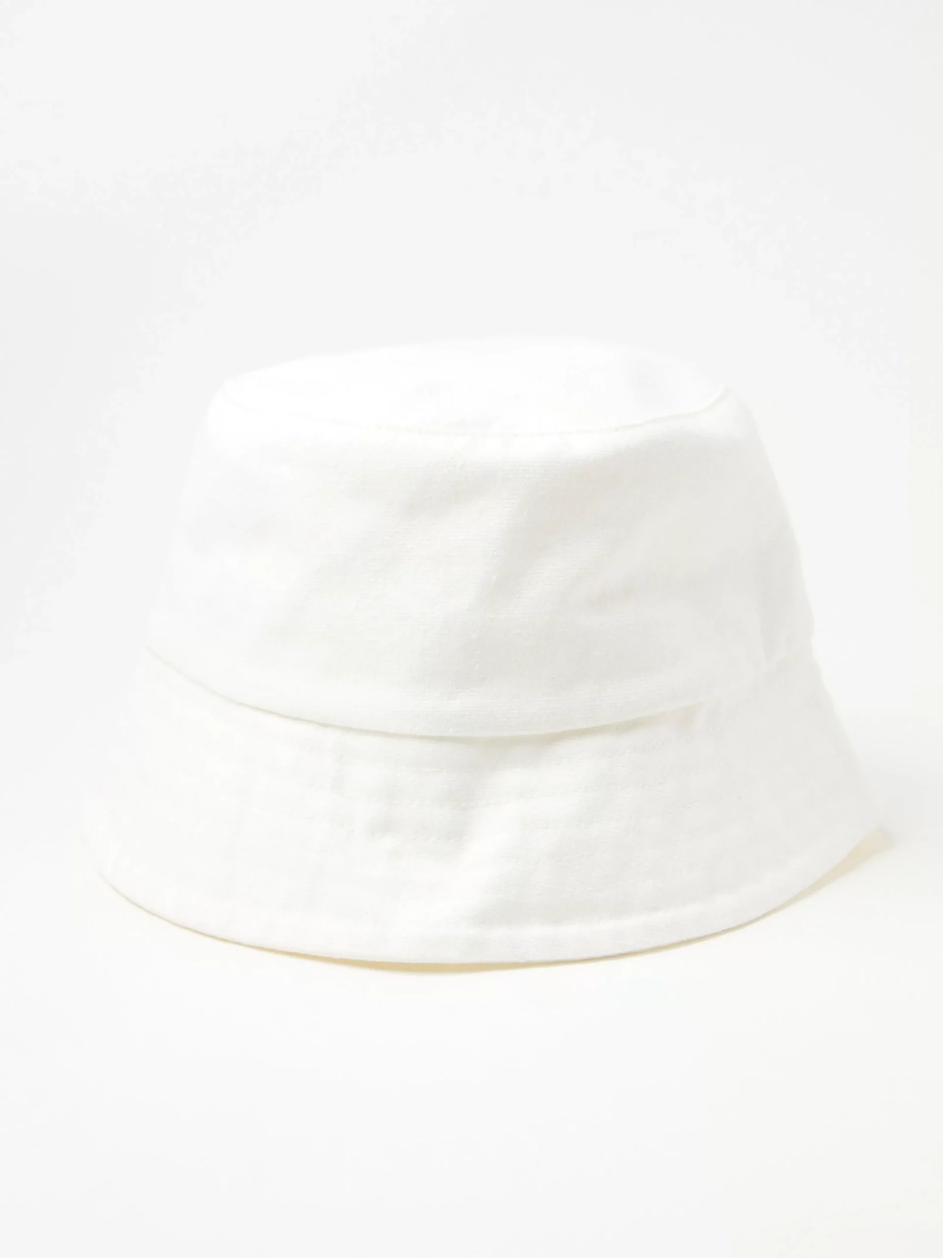 Accessoarer>Lindex Bucket Hat White