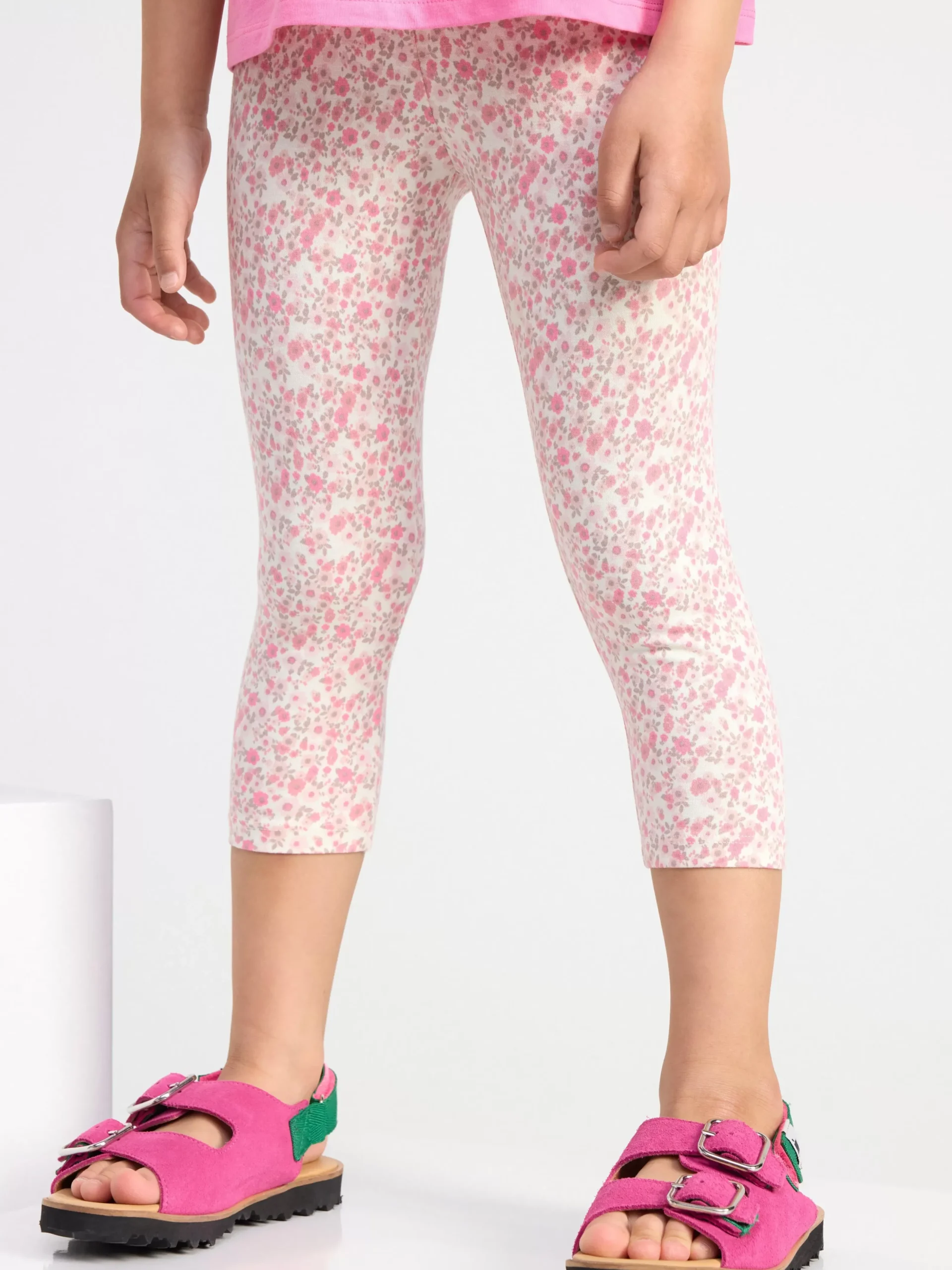 Byxor & Leggings>Lindex Caprileggings Med Blommor Light Pink