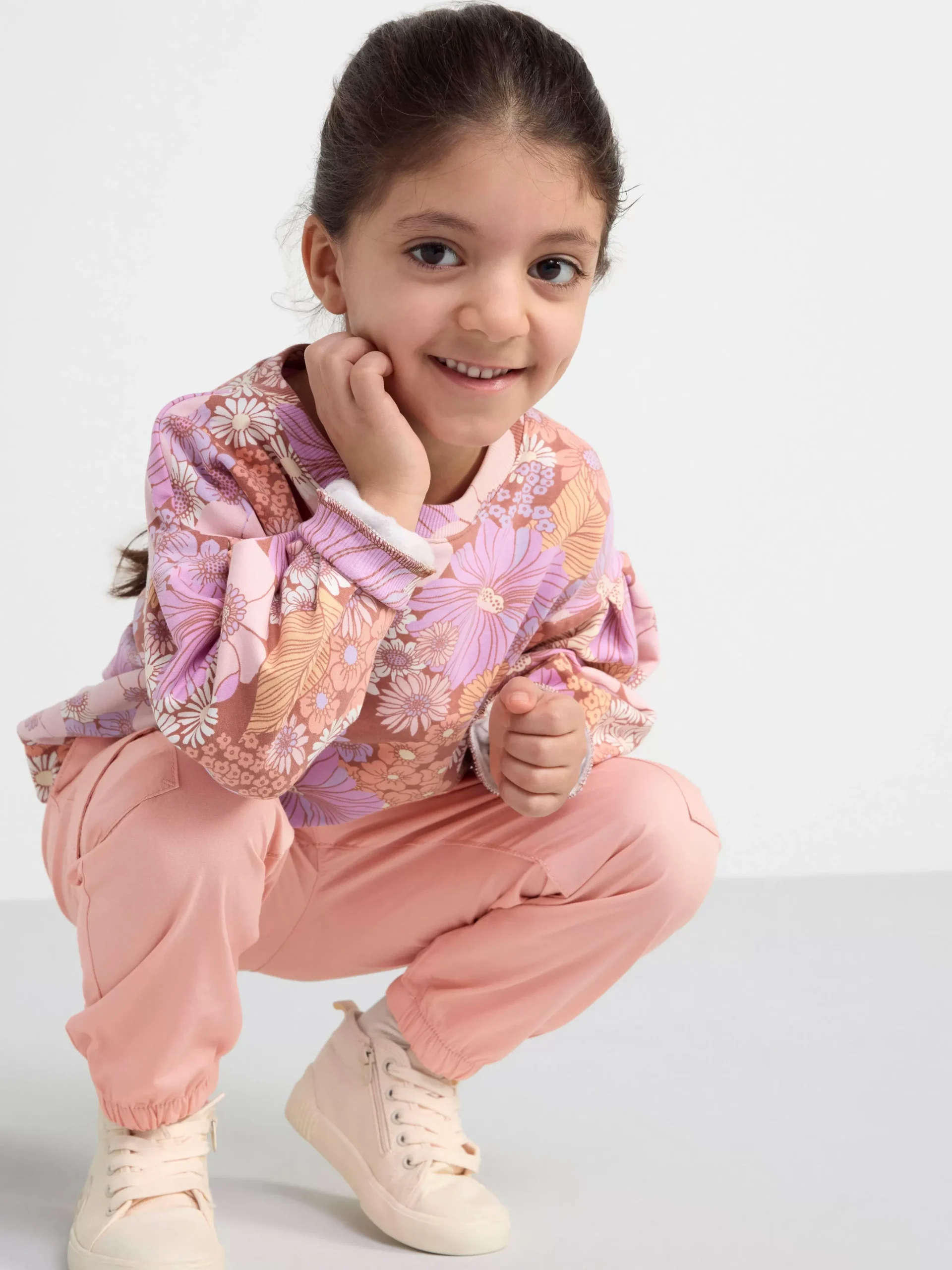 Byxor & Leggings>Lindex Cargobyxa Med Normalhog Midja Och Rakt Ben Light Pink