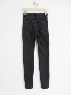 Jeans><noscript><img width=