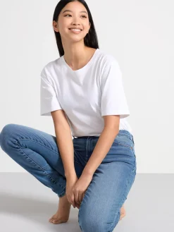 Jeans><noscript><img width=