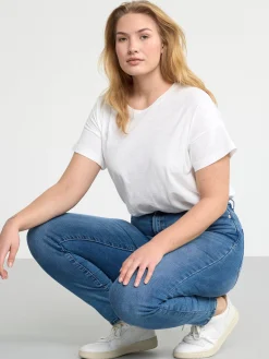 Jeans><noscript><img width=