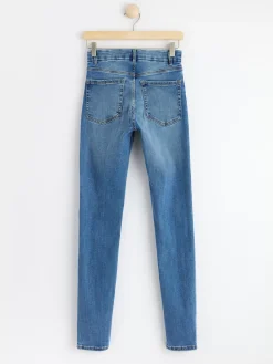 Jeans><noscript><img width=