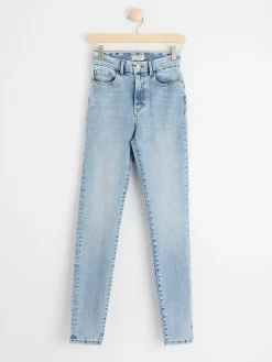 Jeans><noscript><img width=