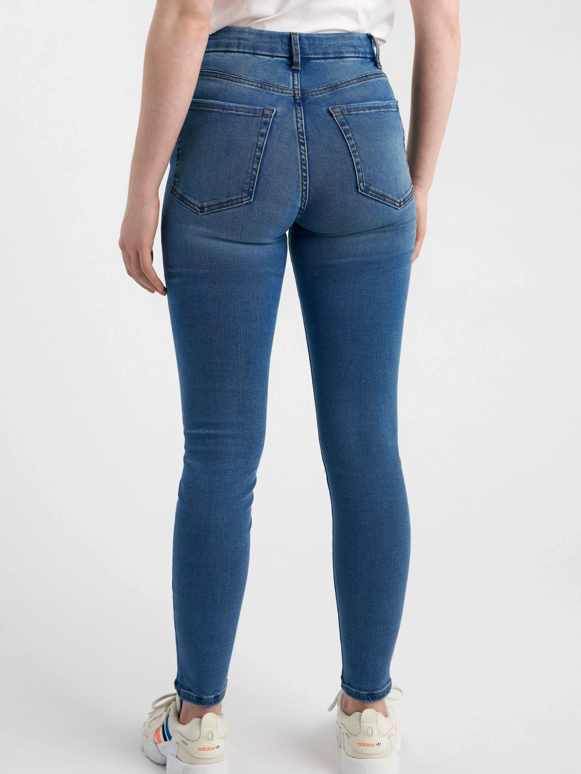 Jeans>Lindex Clara Curve Superstretch-Jeans Med High Waist Denim