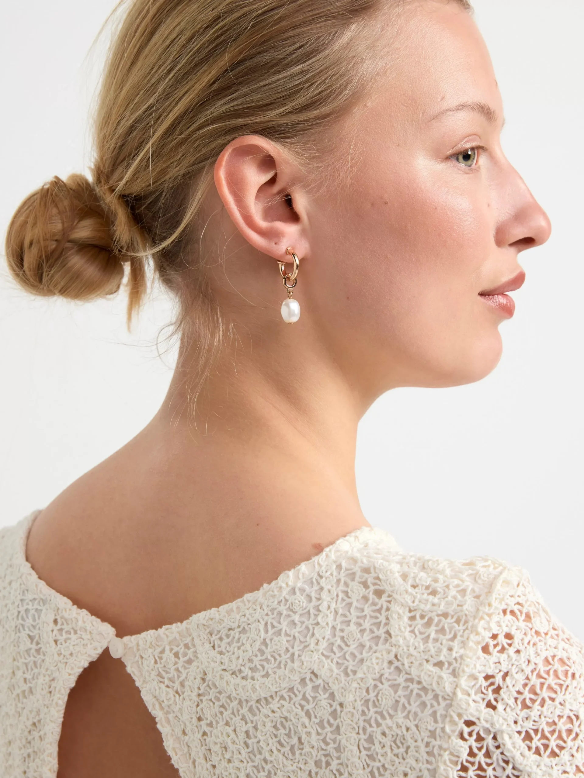 Accessoarer>Lindex Creolorhangen Med Parlor Off White