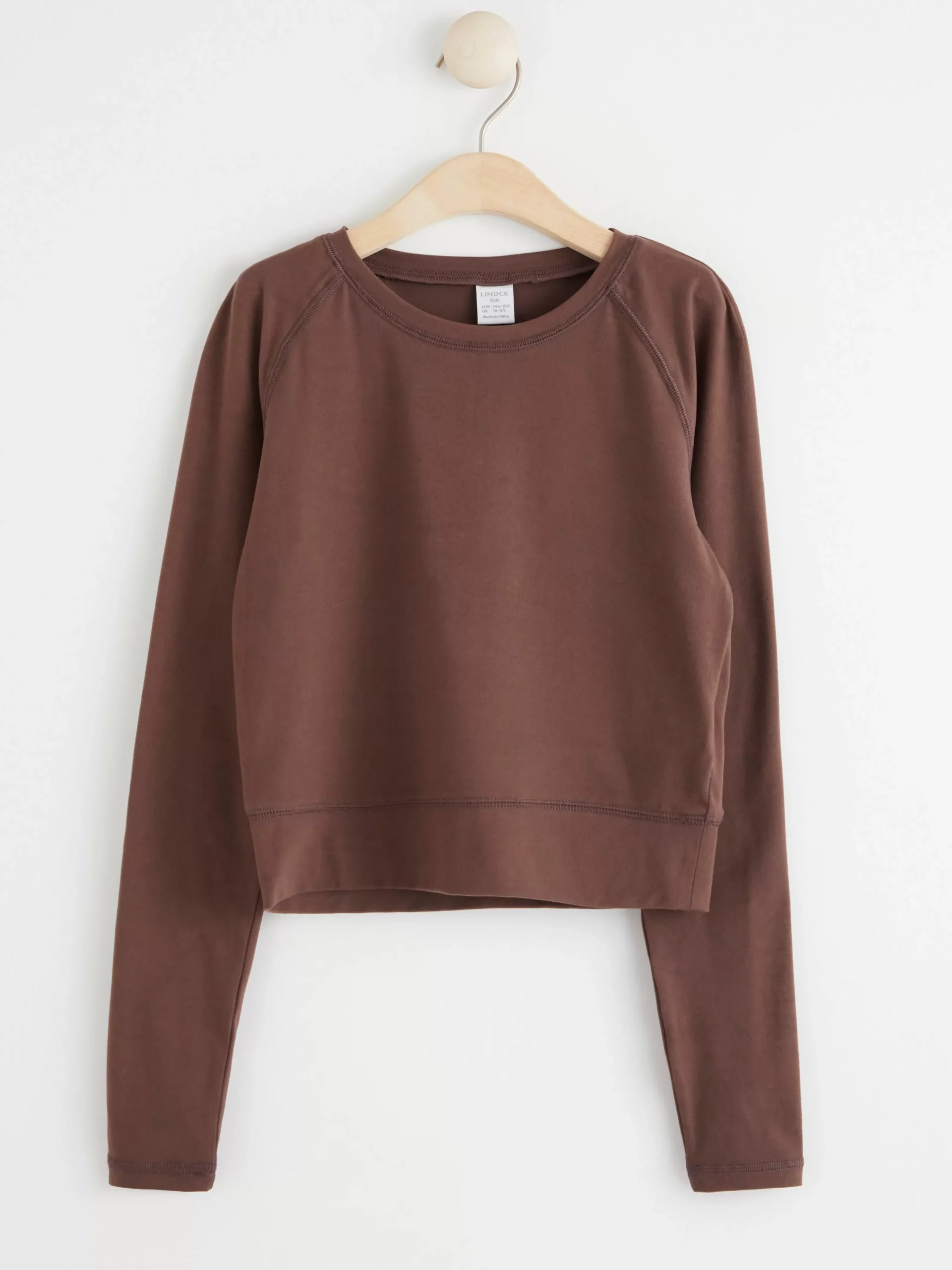 Toppar & T-Shirts>Lindex Croppad Traningstopp Med Lang Arm Dark Dusty Brown