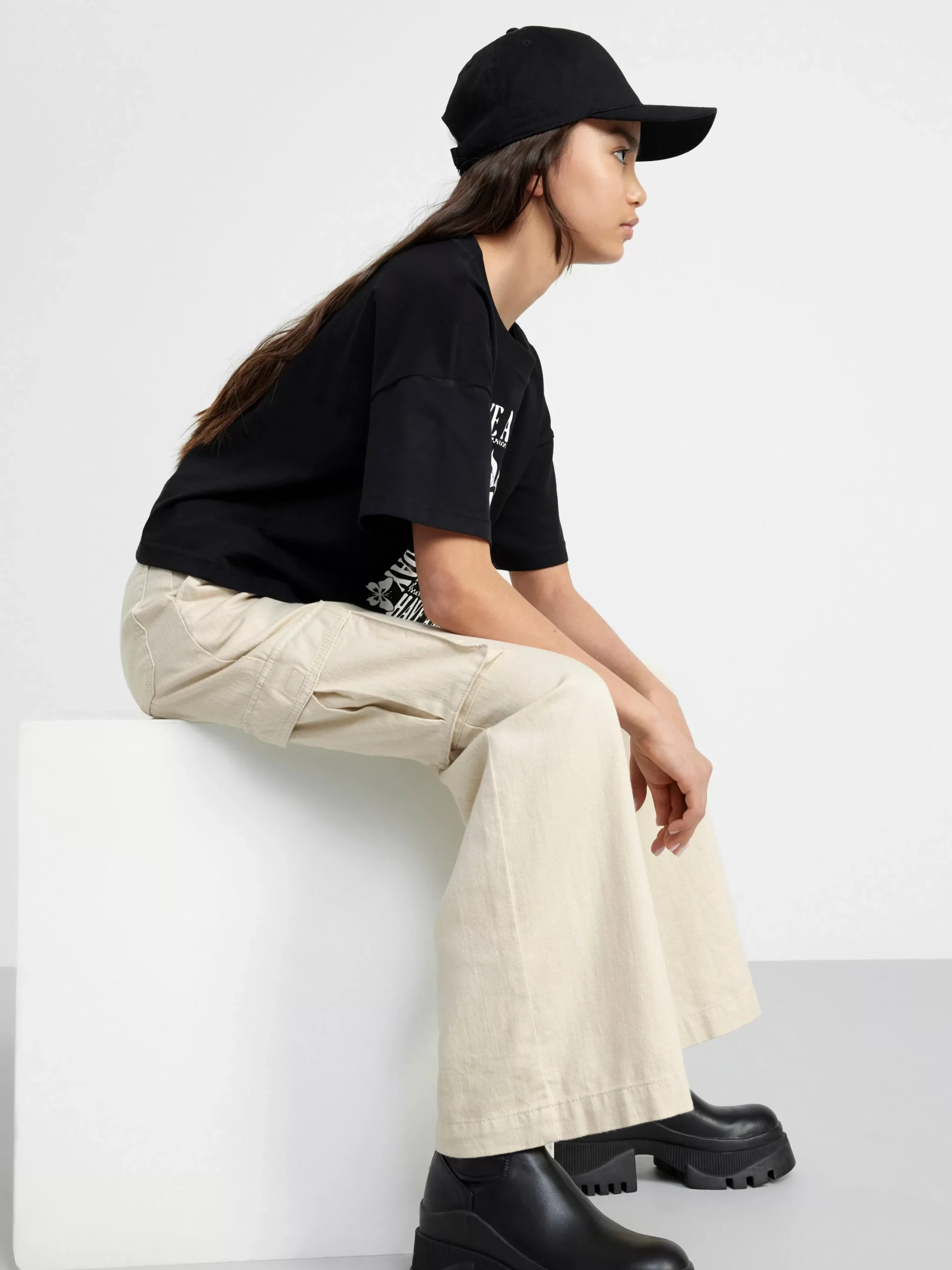 Toppar & T-Shirts>Lindex Croppad T-Shirt Med Tryck Black