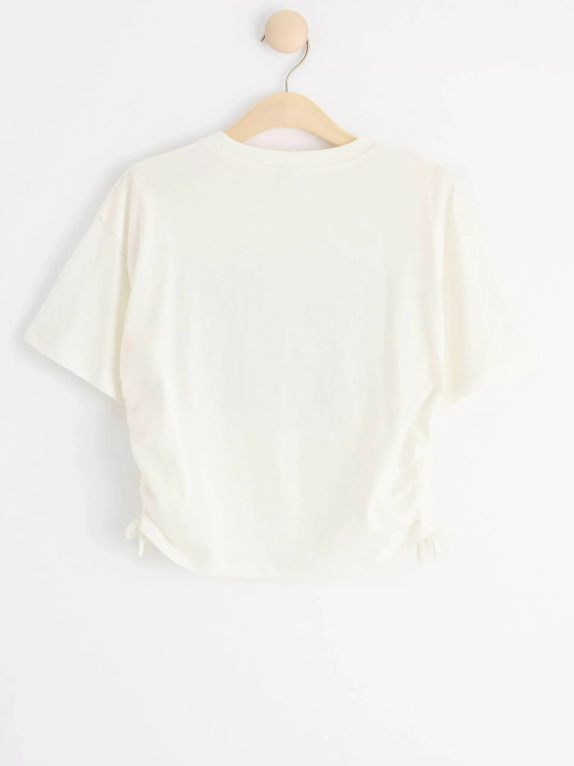 Toppar & T-Shirts>Lindex Croppad T-Shirt Med Tryck Och Rynkdetaljer Off White