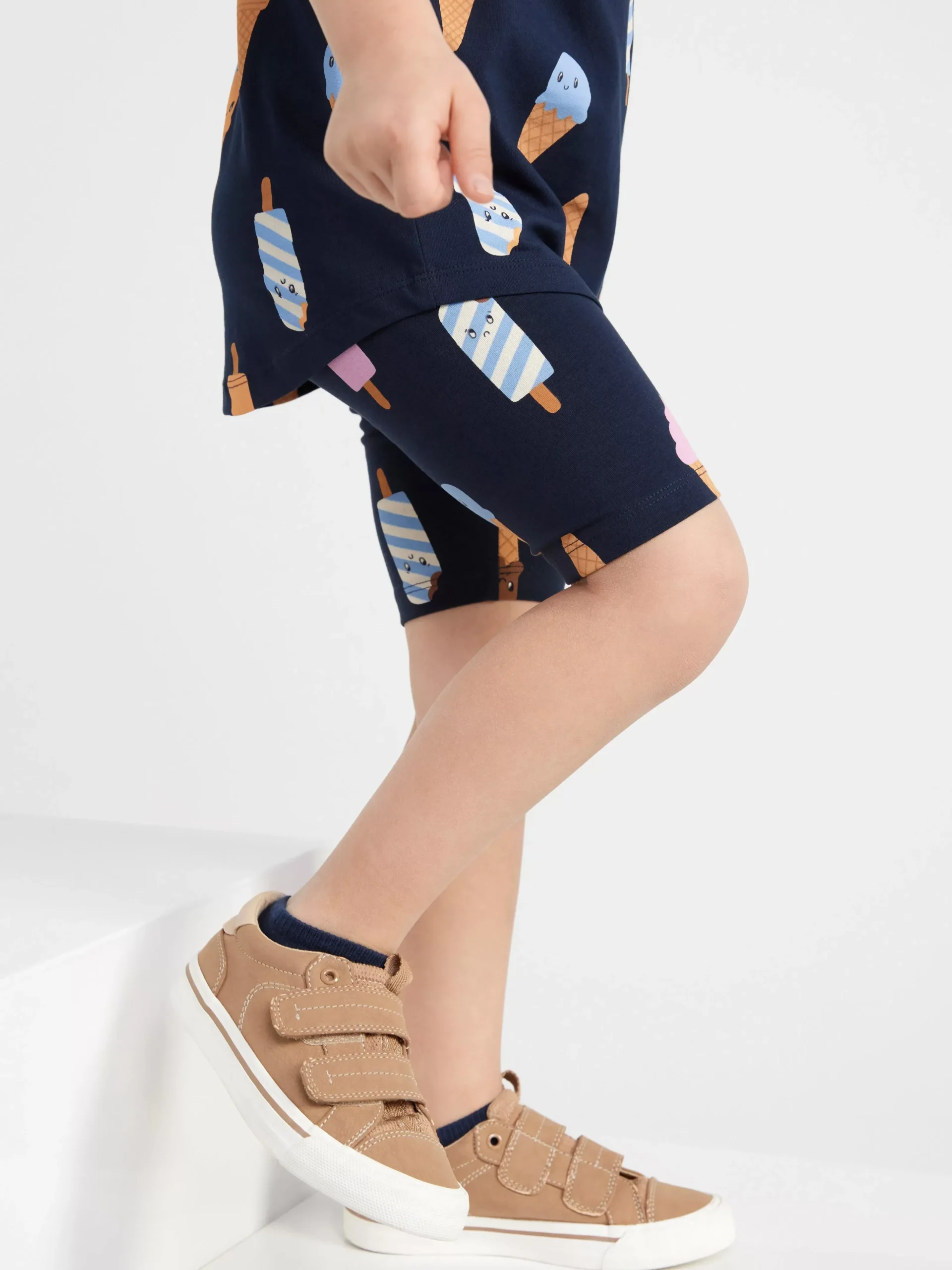 Byxor & Leggings>Lindex Cykelshorts Med Glassar Dark Navy