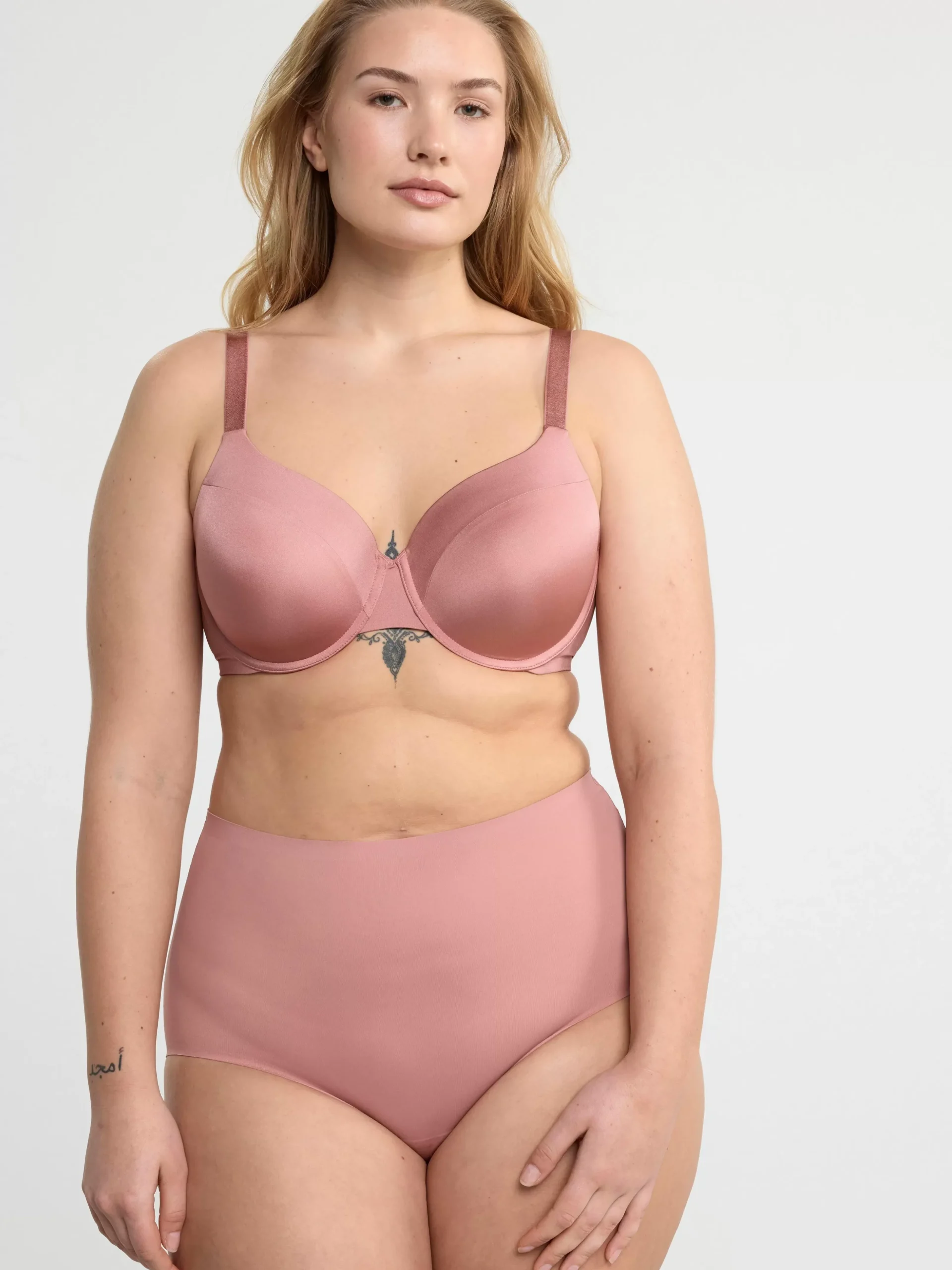 Bh>Lindex Dahlia T-Shirt Bh Dusty Pink