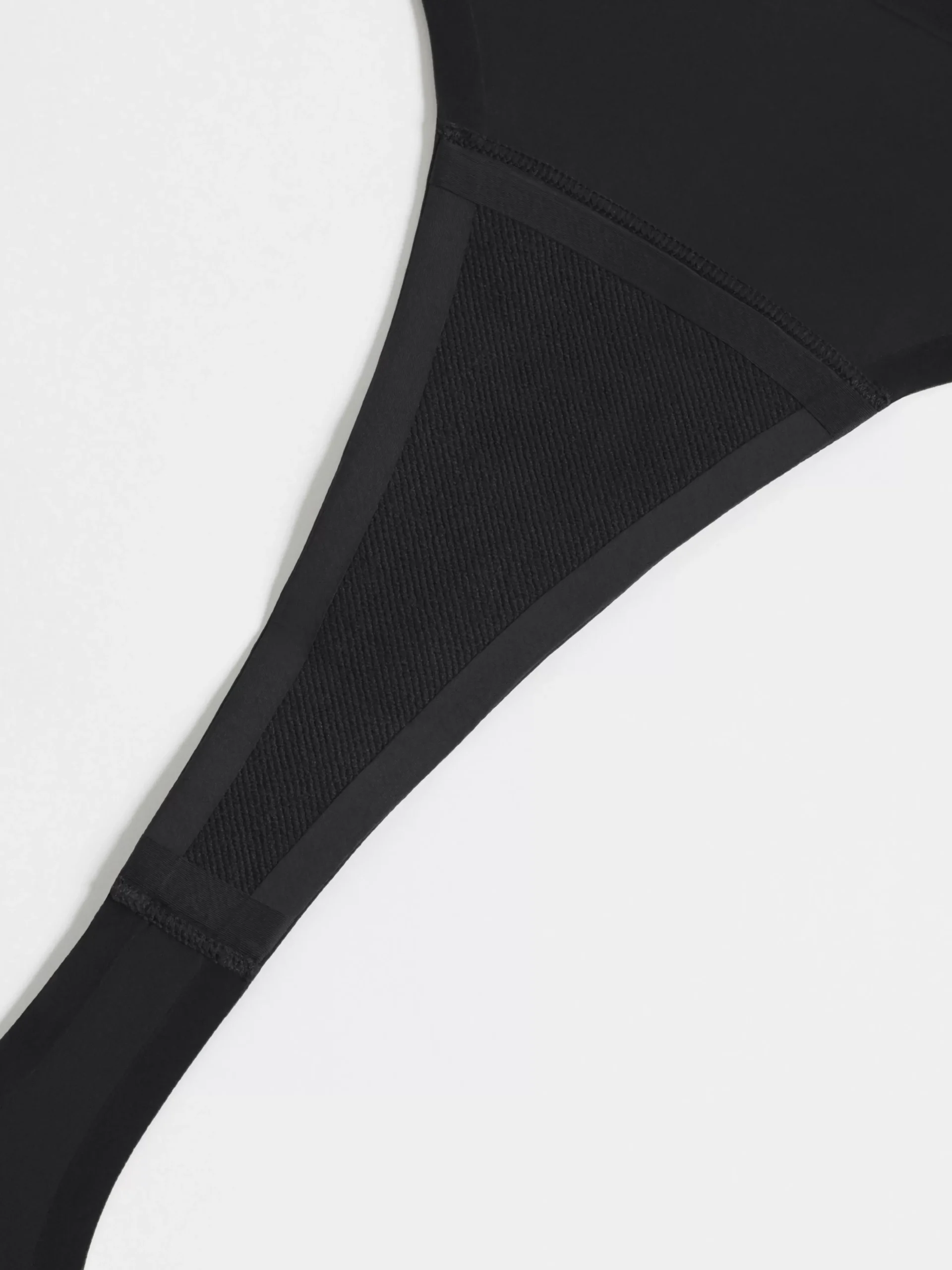 Trosor>Lindex Engineered Thong – Menstrosa Med Latt Absorption Black