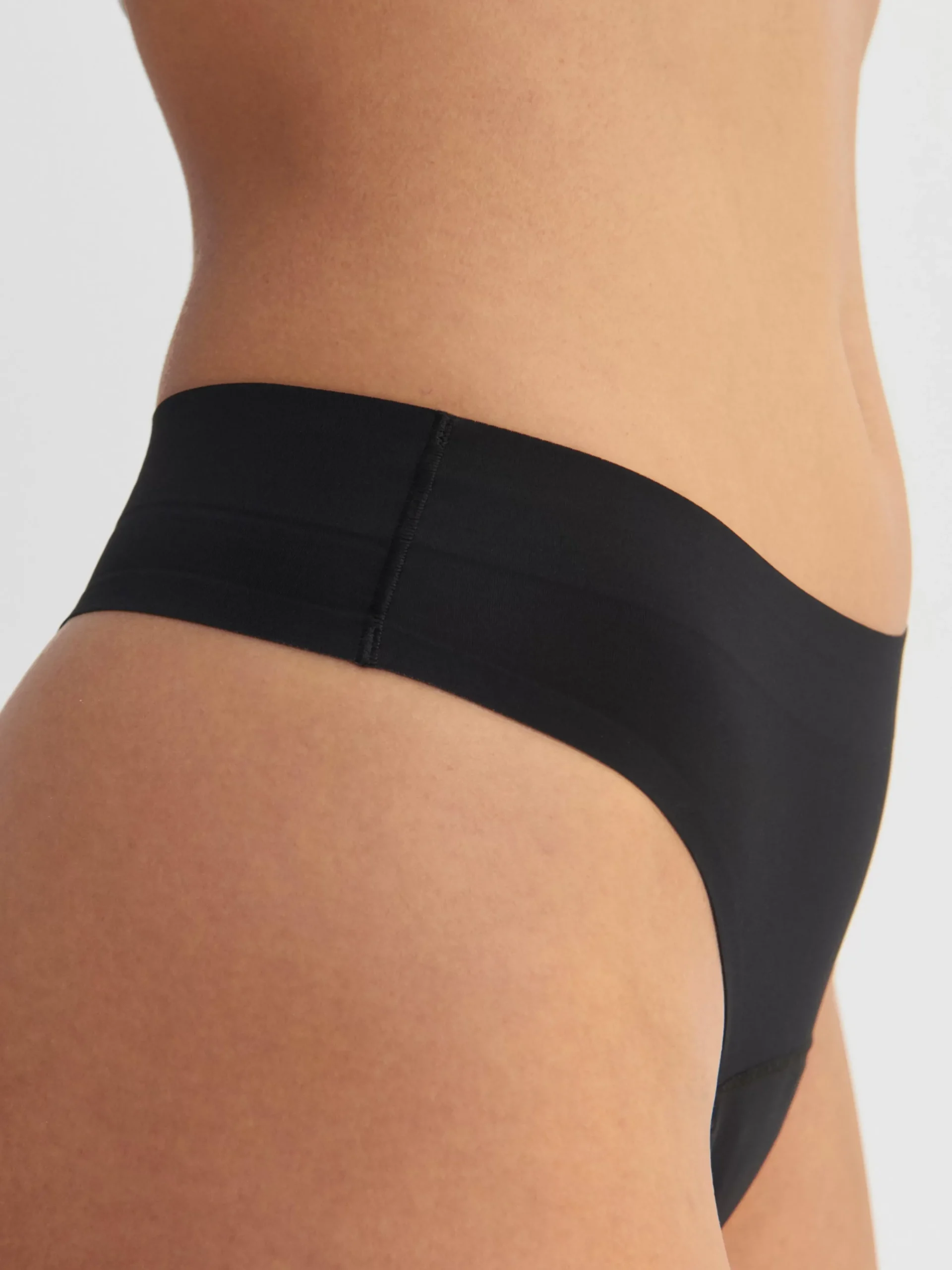 Trosor>Lindex Engineered Thong – Trosskydd Med Mini Absorption Black