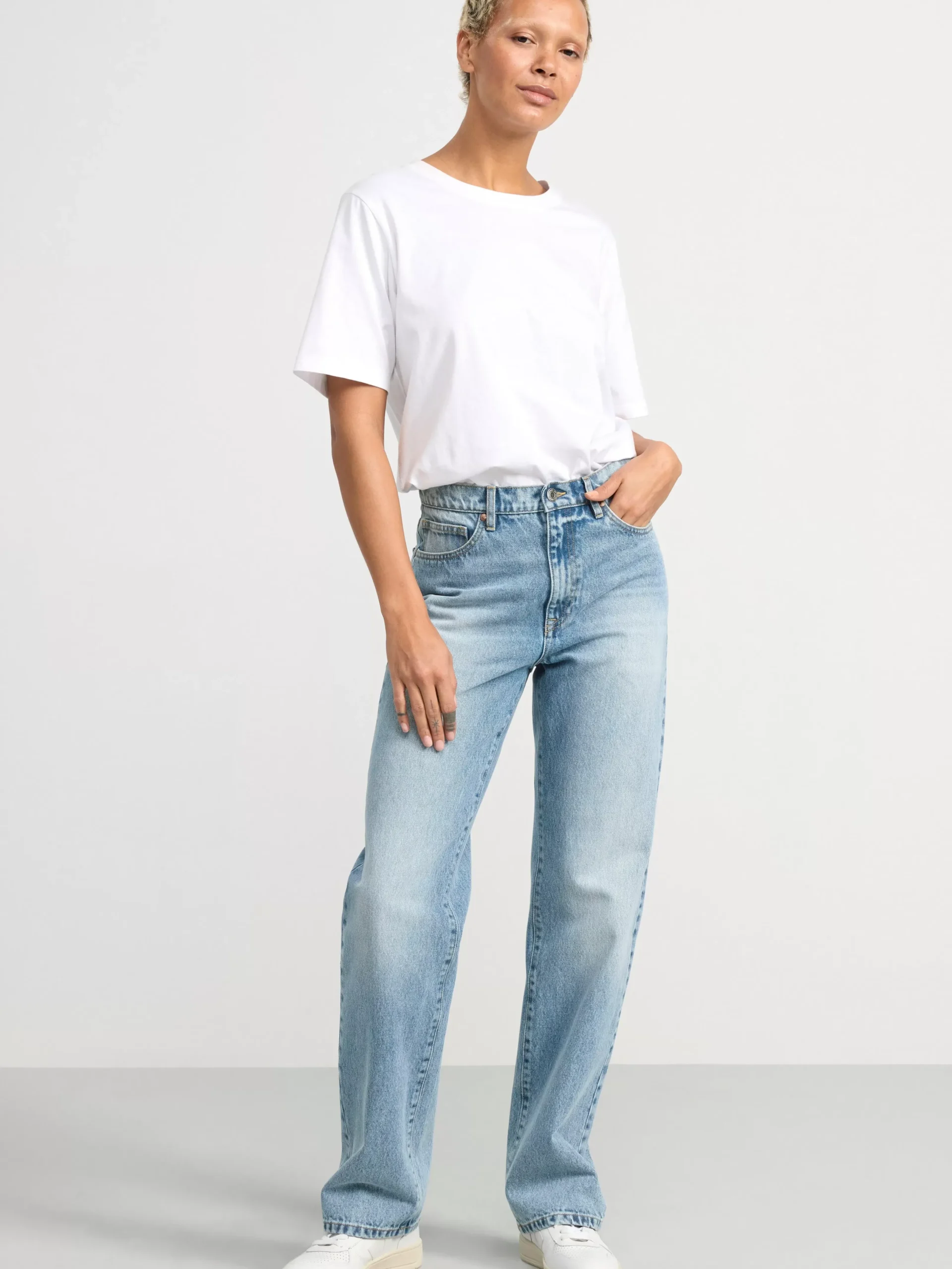 Jeans>Lindex Franka High Waist Jeans Med Extra Langa Ben Light Denim