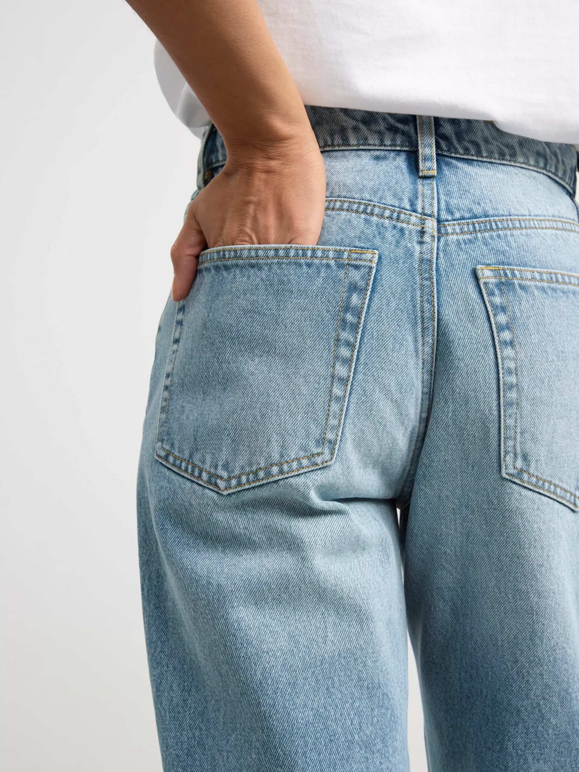 Jeans>Lindex Franka High Waist Jeans Med Extra Langa Ben Light Denim