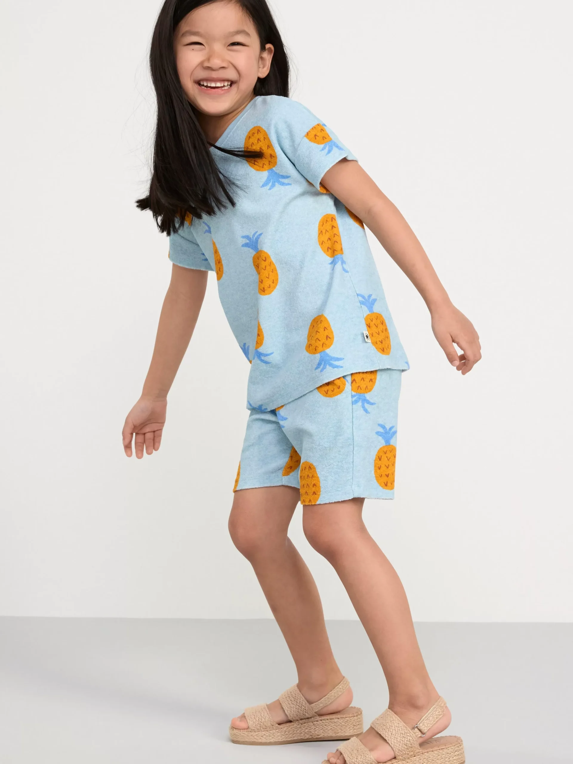Toppar & T-Shirts>Lindex Frotte Med Ananasmonster Light Blue
