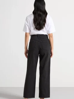 Jeans><noscript><img width=