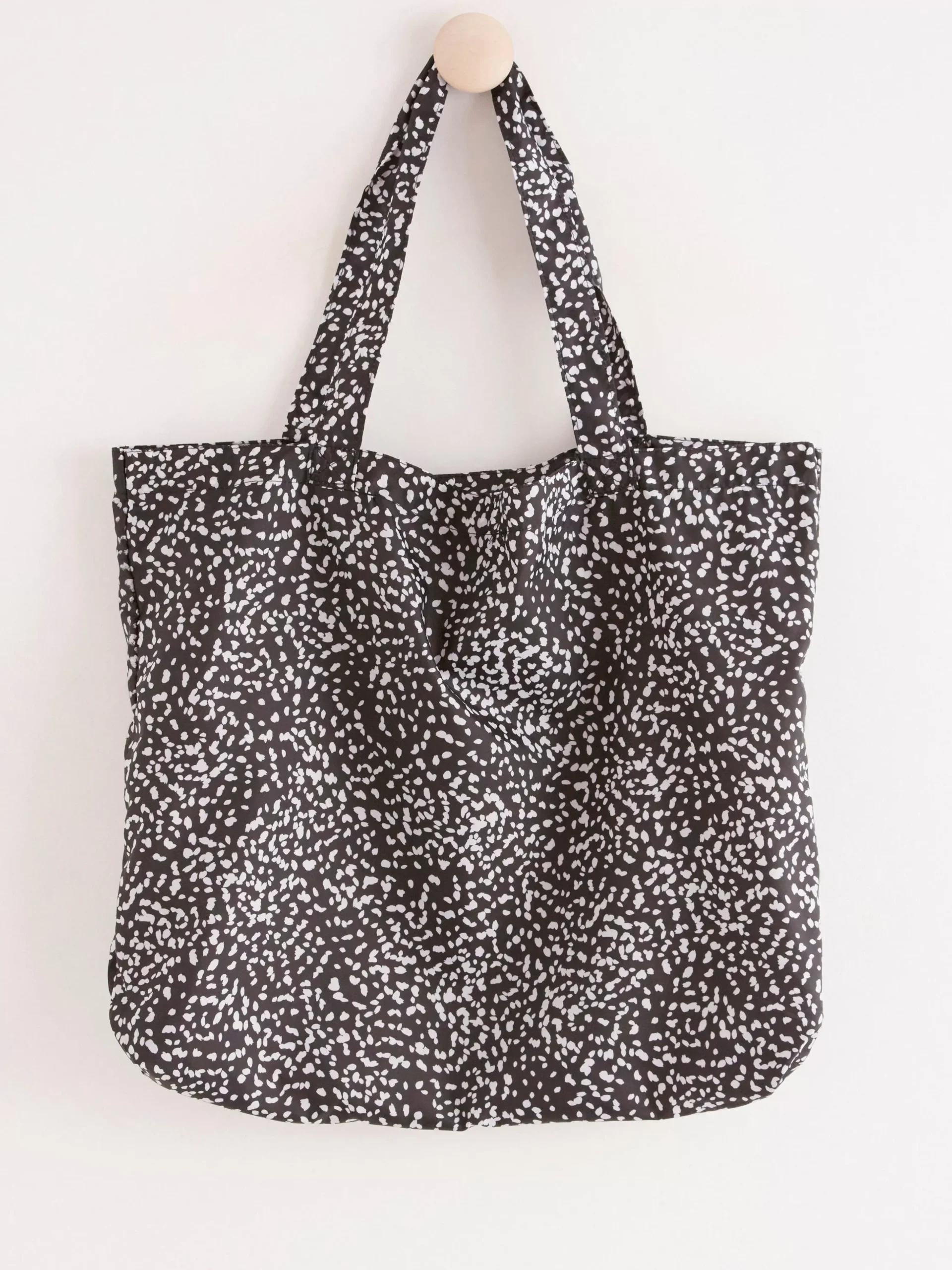 Accessoarer>Lindex Hopvikbar Shopper Off Black