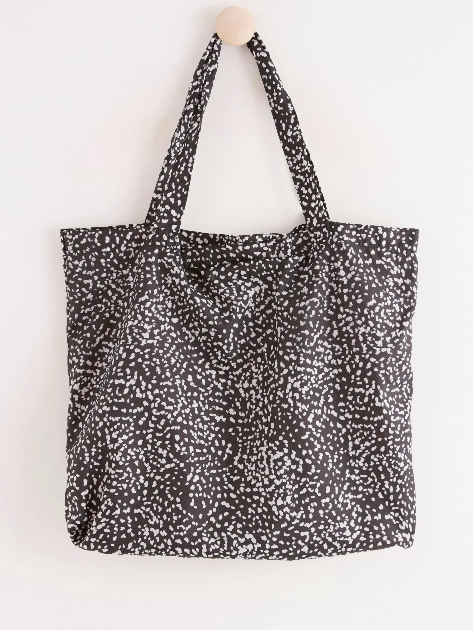 Accessoarer>Lindex Hopvikbar Shopper Off Black