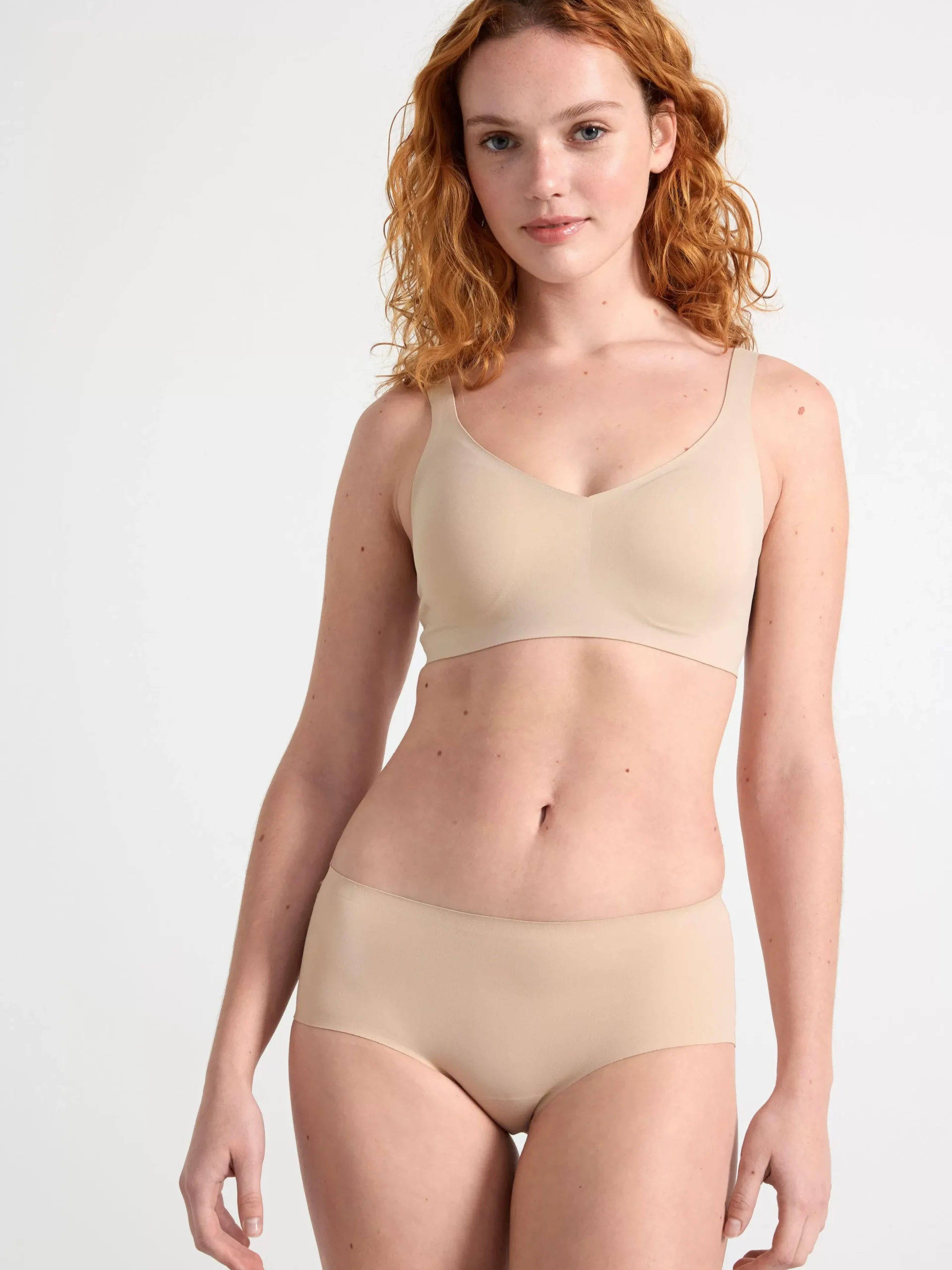 Trosor>Lindex Invisible Regular Waist Trosa Beige