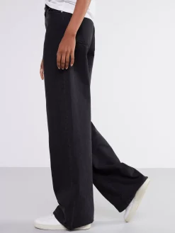 Jeans><noscript><img width=