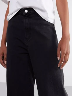 Jeans><noscript><img width=