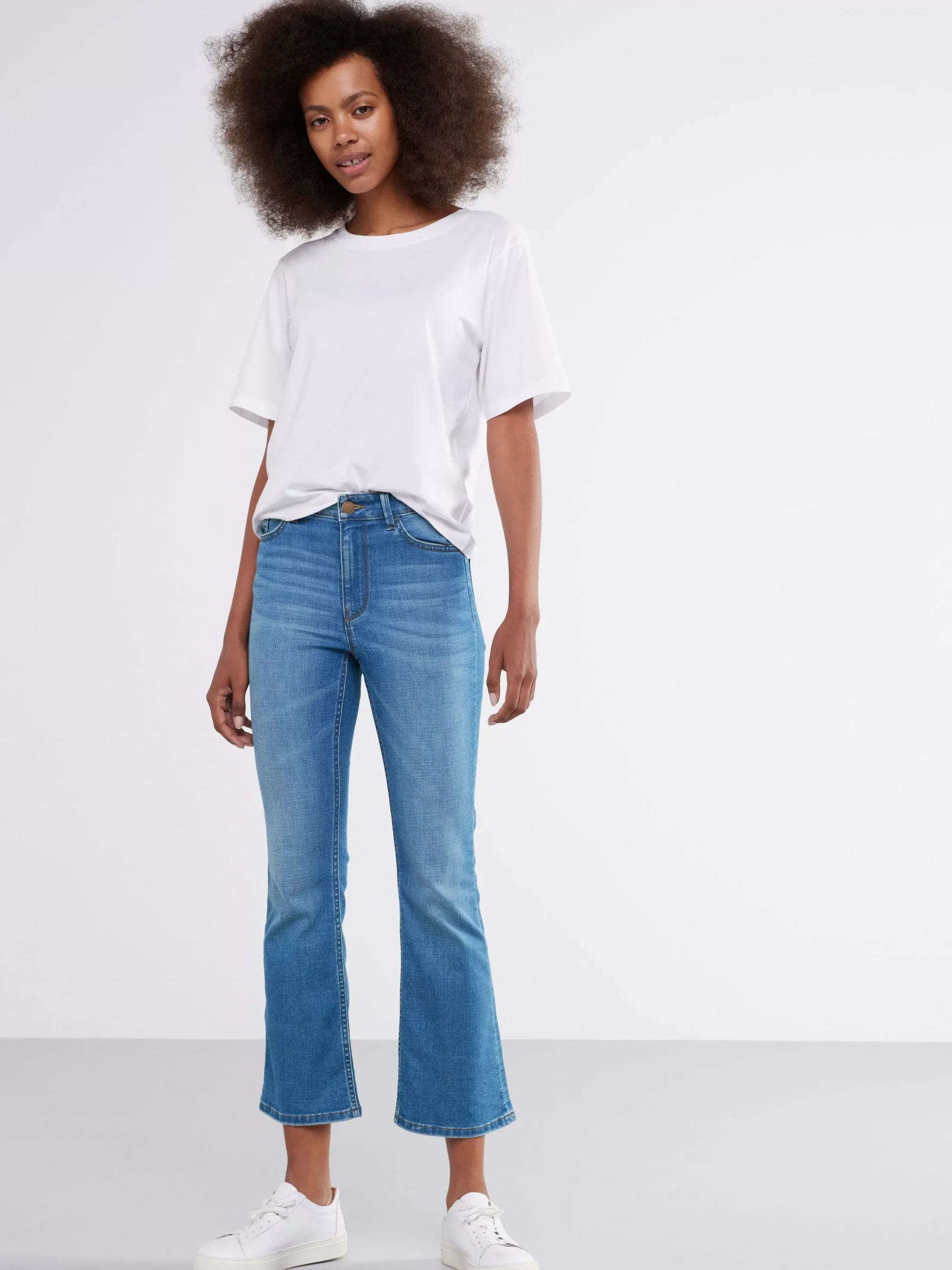 Jeans>Lindex Karen Utsvangda Croppade Jeans Light Denim