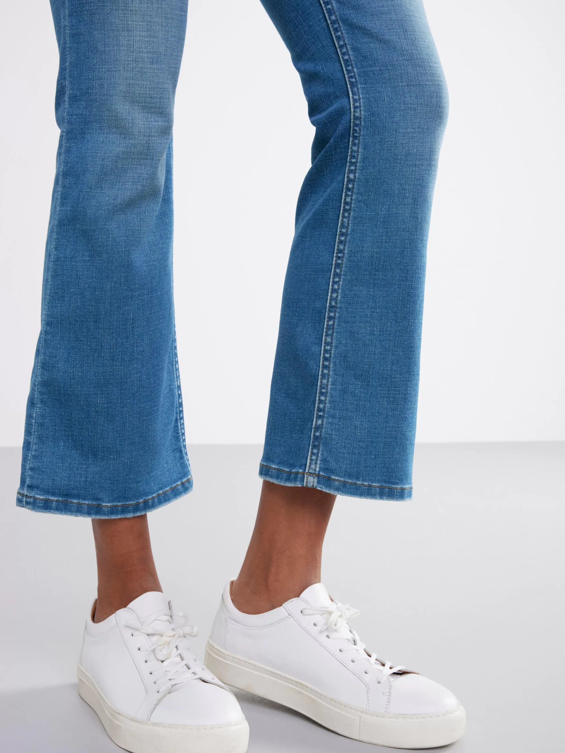Jeans>Lindex Karen Utsvangda Croppade Jeans Light Denim