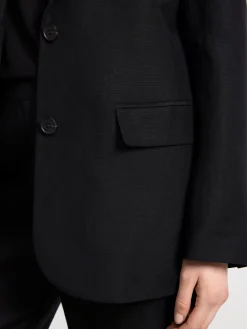 Kavajer><noscript><img width=
