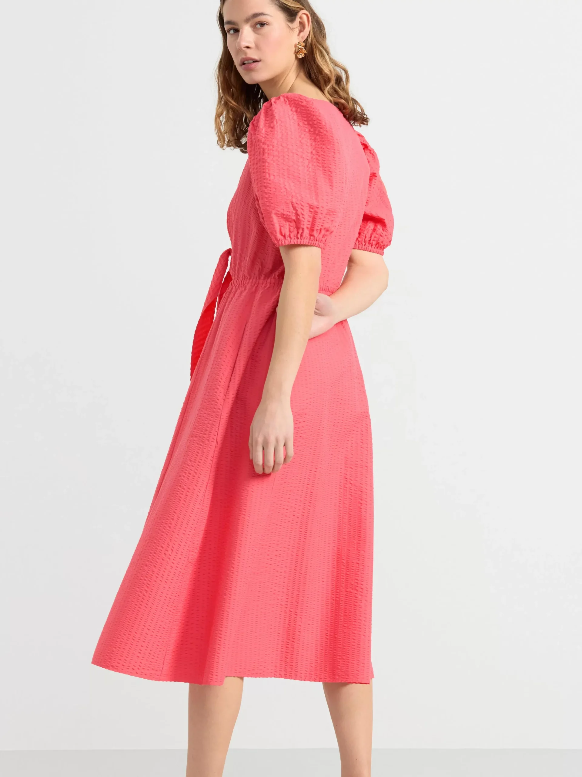 Klänningar>Lindex Klanning I Backebolja Med Puffarm Dark Pink