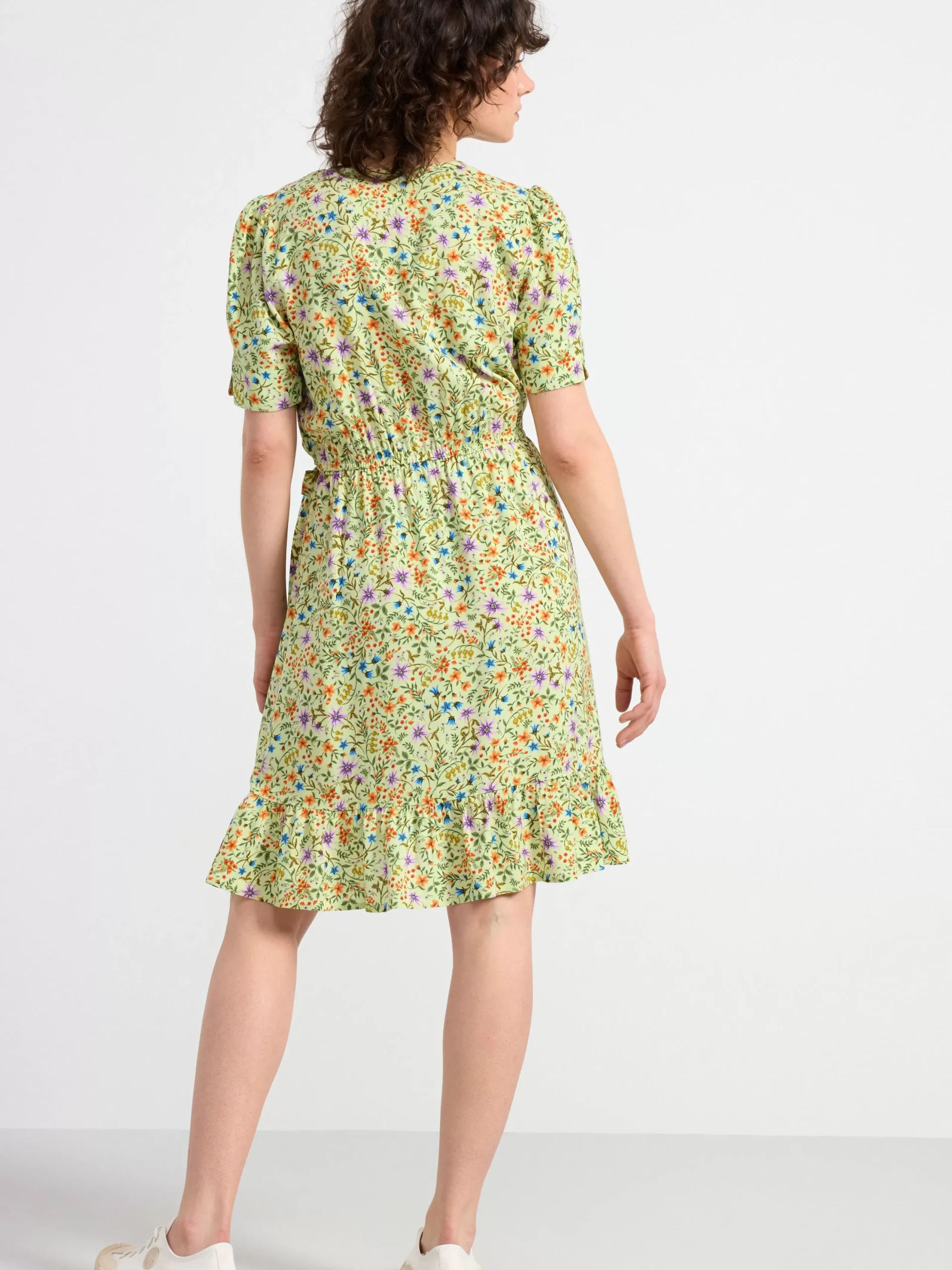 Klänningar>Lindex Kort Monstrad Klanning Med Kort Arm Light Dusty Yellow