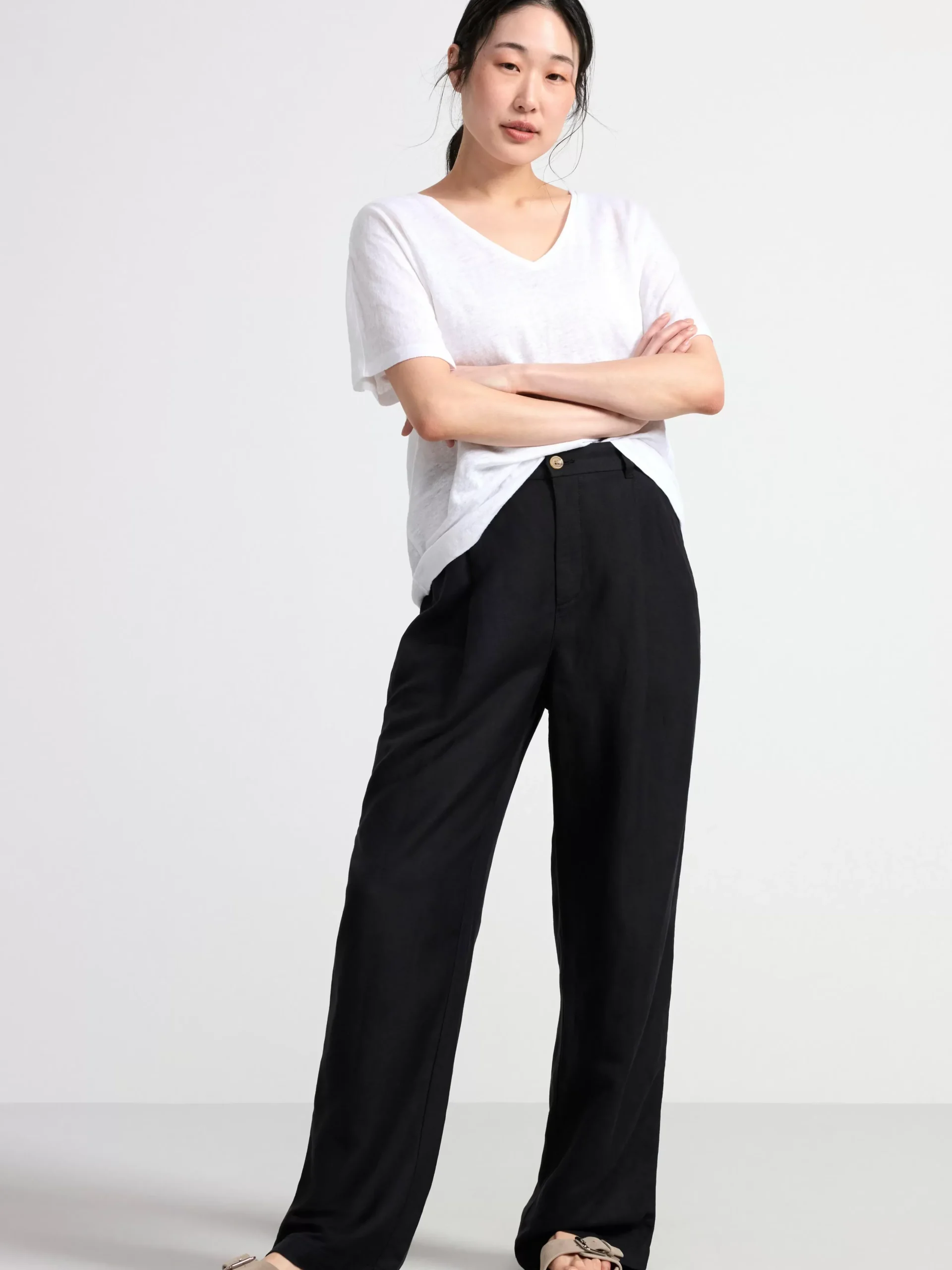 Toppar & T-Shirts>Lindex Kortarmad Linnetopp Med V‑Ringning White