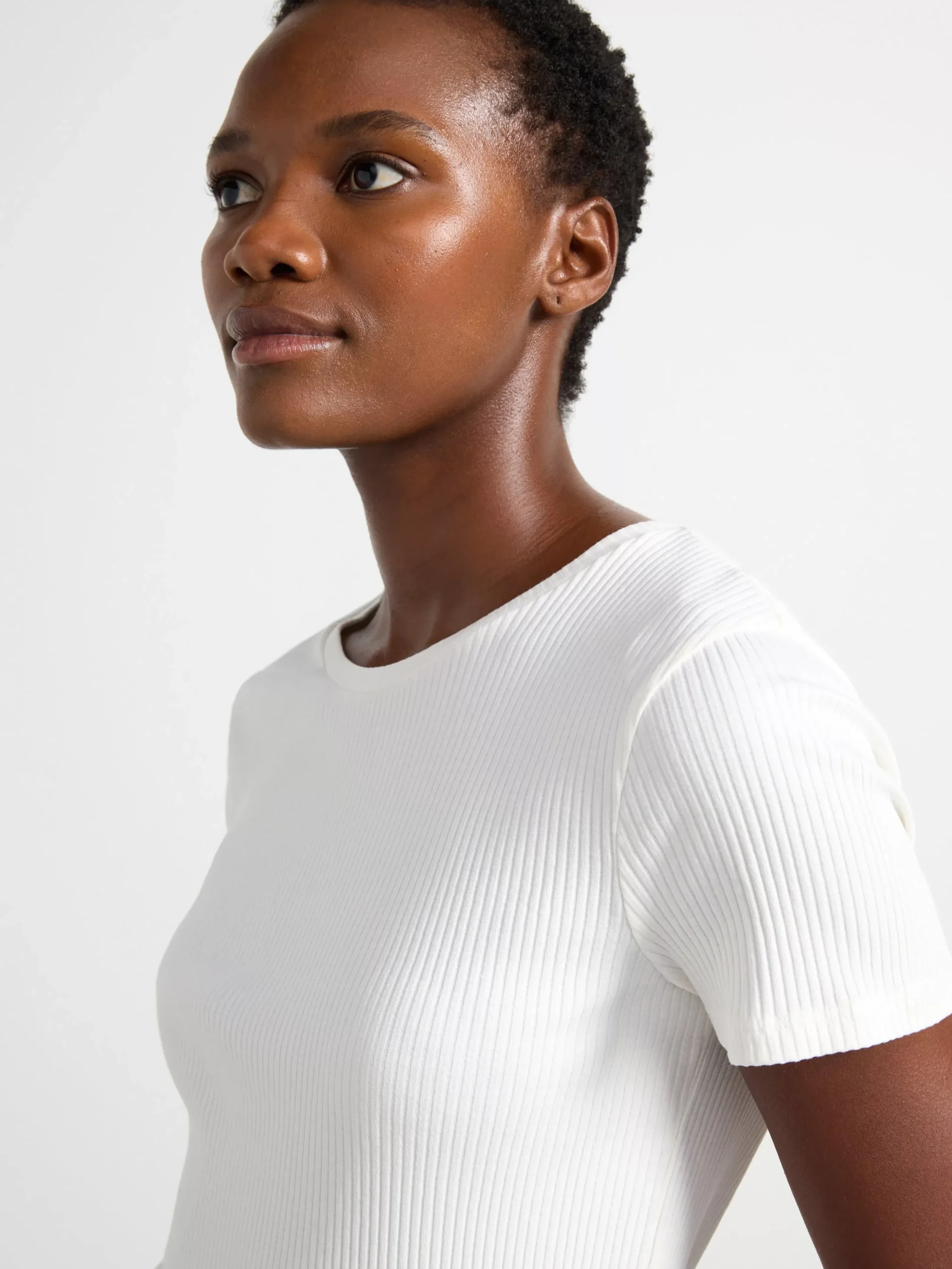 Toppar & T-Shirts>Lindex Kortarmad Ribbad Topp Off White