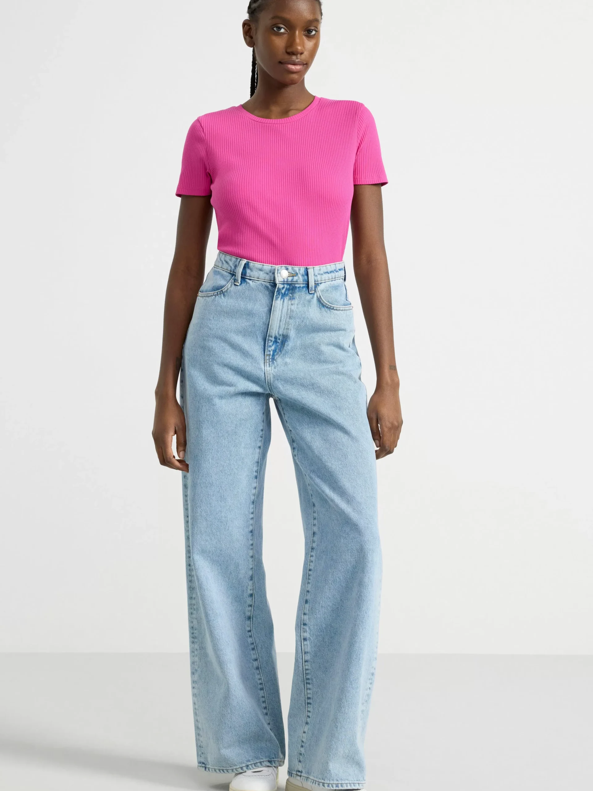 Toppar & T-Shirts>Lindex Kortarmad Ribbad Topp Pink