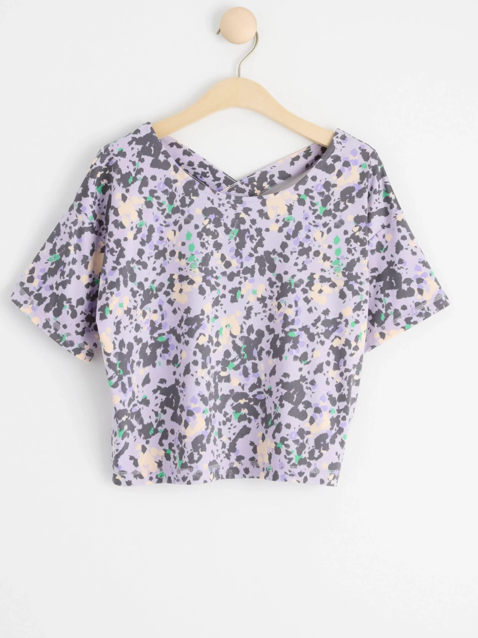 Toppar & T-Shirts>Lindex Kortarmad Sporttopp Light Lilac