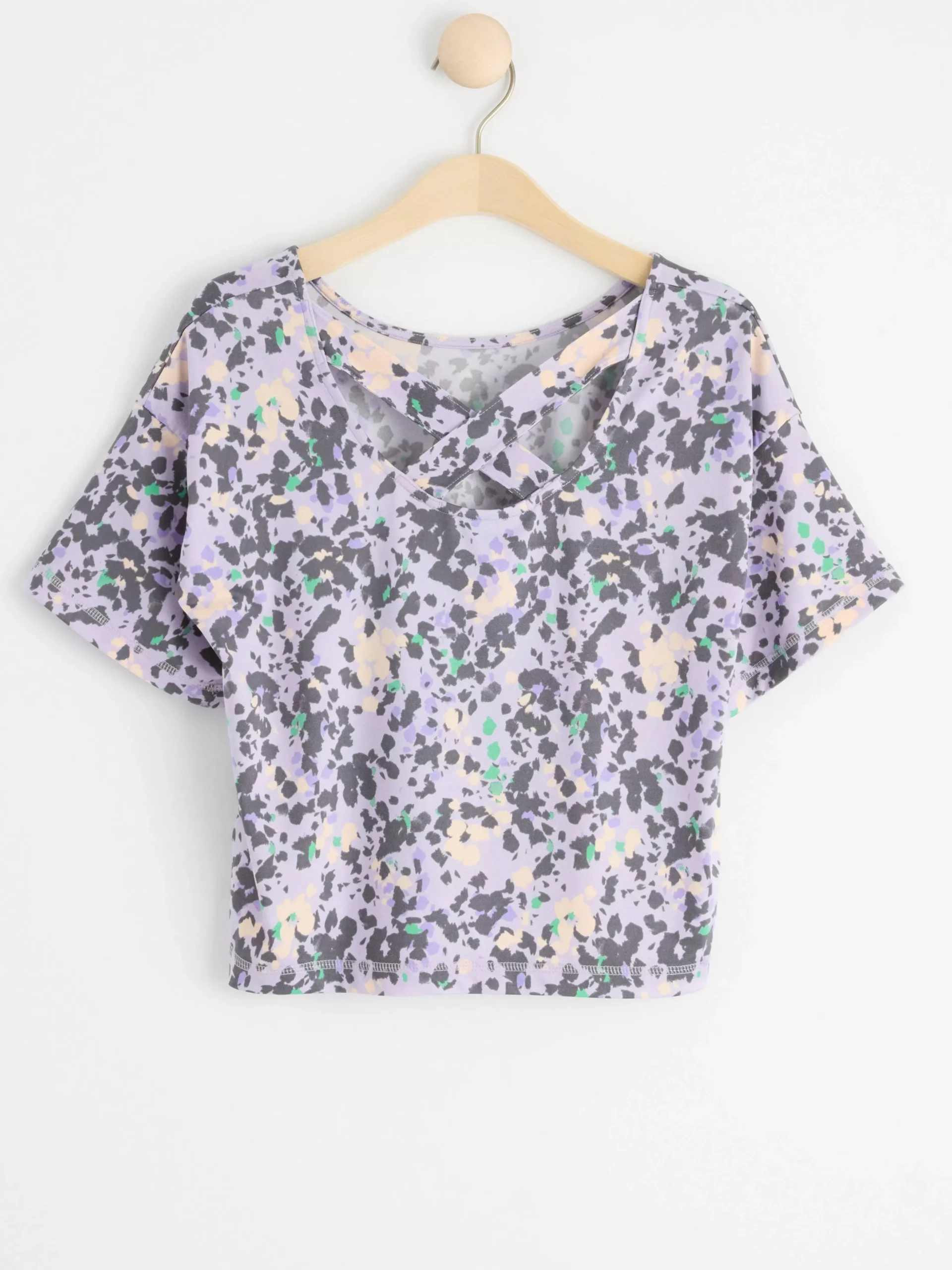 Toppar & T-Shirts>Lindex Kortarmad Sporttopp Light Lilac